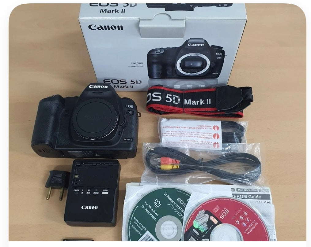 Canon EOS 5D Mark II Full Box